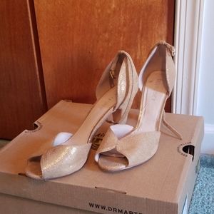 Gold chelsea crew Lola peep toe heel 41, modcloth